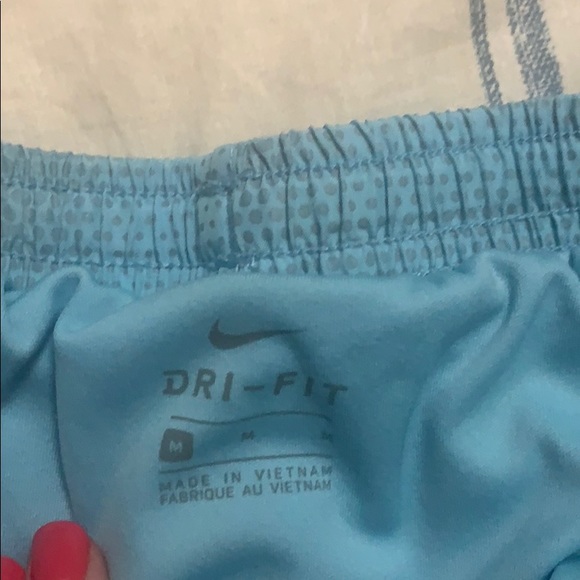 Set of 2 EUC Girls Nike Dri-Fit Shorts Medium - Picture 3 of 13